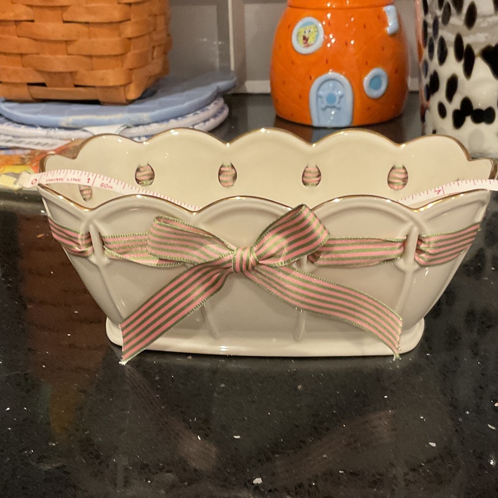 Lenox dish
